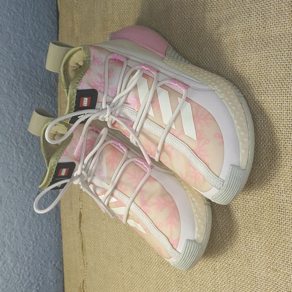 Adidas X LEGO Sport Mid J 'Baumhaus' Kid's Sneakers Sz 2, Pink/Grey